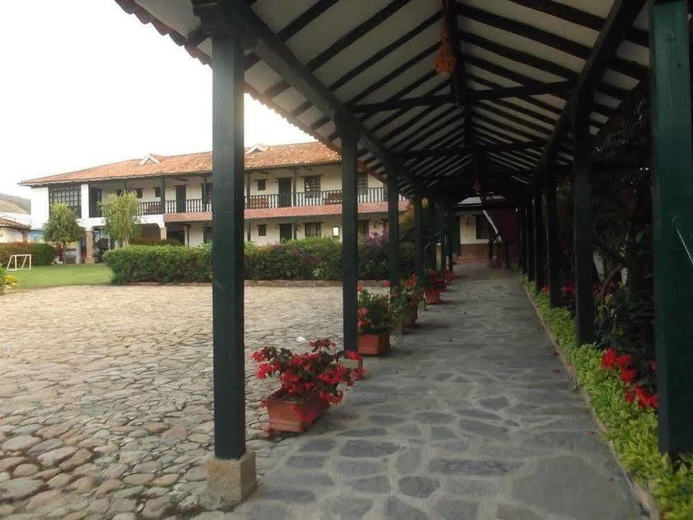 Hotel Andres Venero Вилья-де-Лейва Экстерьер фото